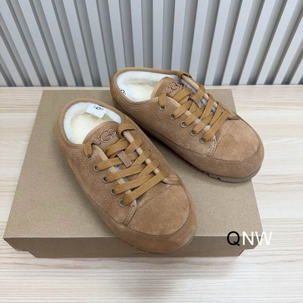 UGG sz35-40 N1103