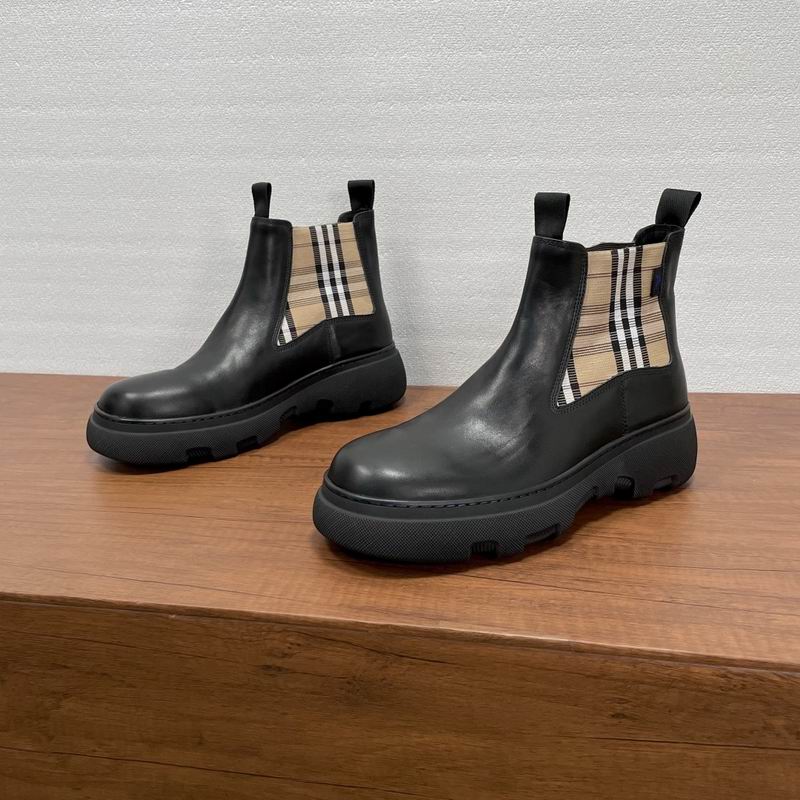 2026 Burberry Male Boots 0114