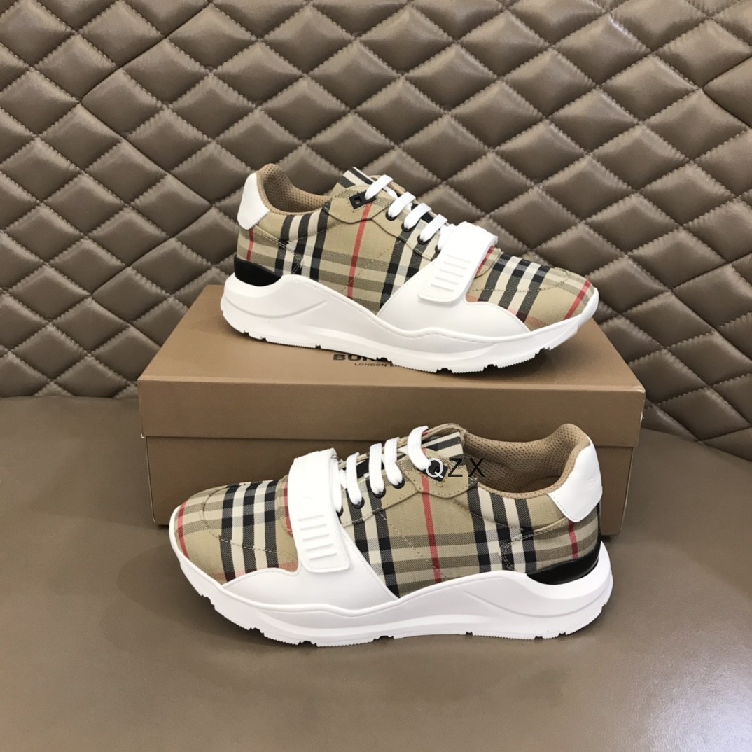 Burberry sz38-45 WM0215