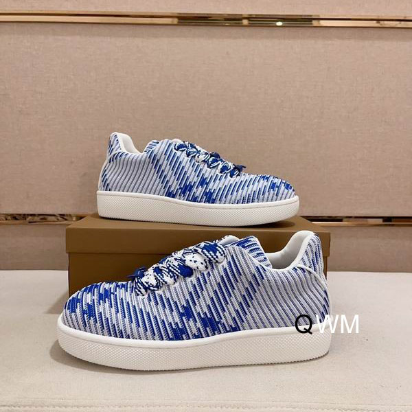 Burberry sz38-45 WM0218