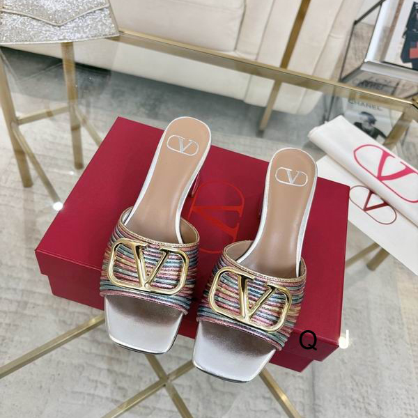 Valentino sz35-40 XJ0310