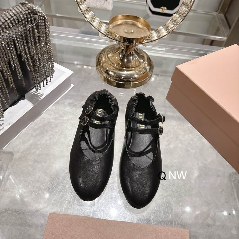MiuMiu sz35-40 NW0406