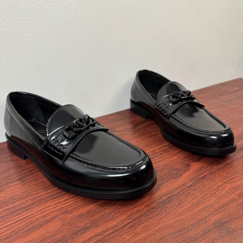 Valentino sz39-44 hnx0401