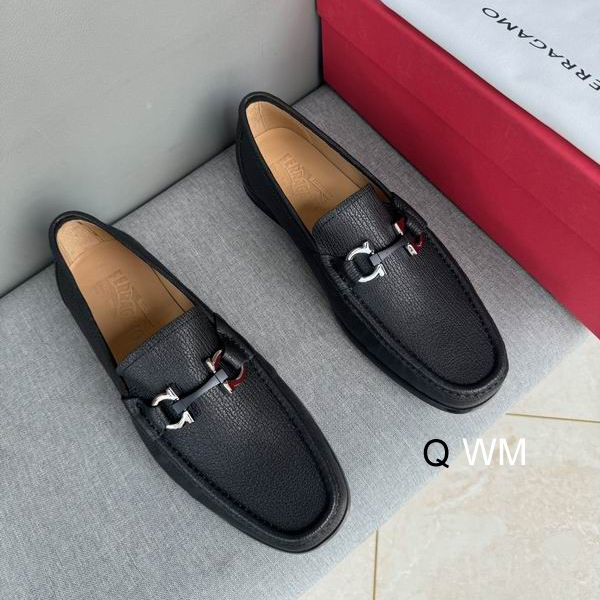 Ferragamo sz38-45 WM0610