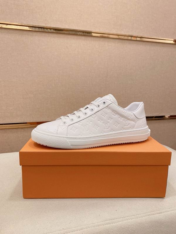 LV sz38-44 hnx0536