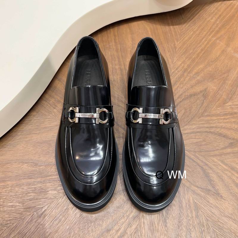 Ferragamo sz38-45 WM0615