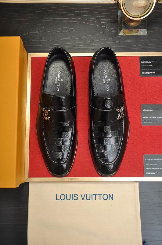 LV sz38-45 hnx0616
