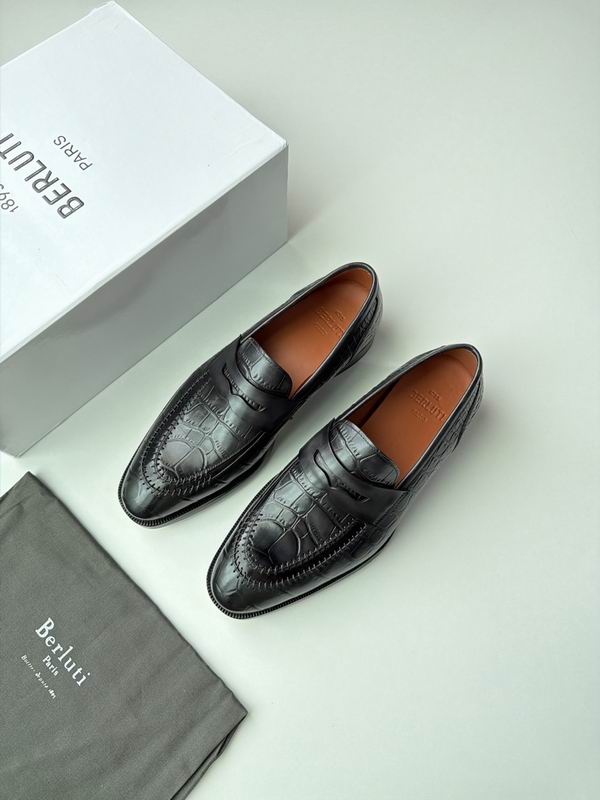 Berluti sz39-45 hnx0601