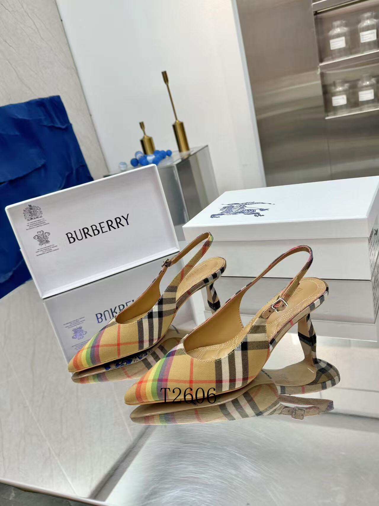 Burberry High Heel Woman 0613