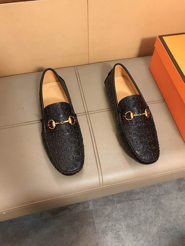 Gucci sz38-44 hnx0606