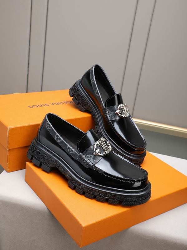 LV sz39-44 hnx0641