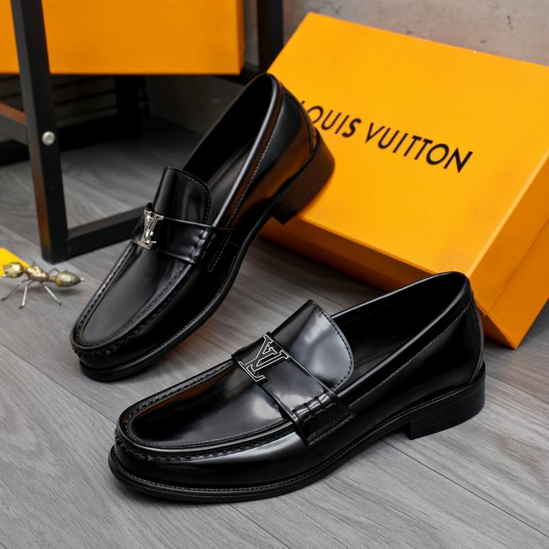 LV sz39-45 hnx0644