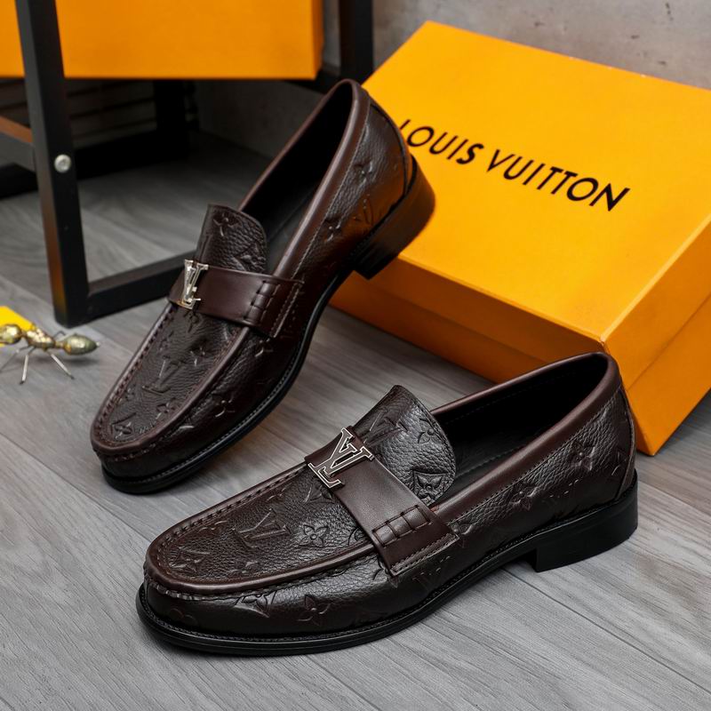 LV sz39-45 hnx0648