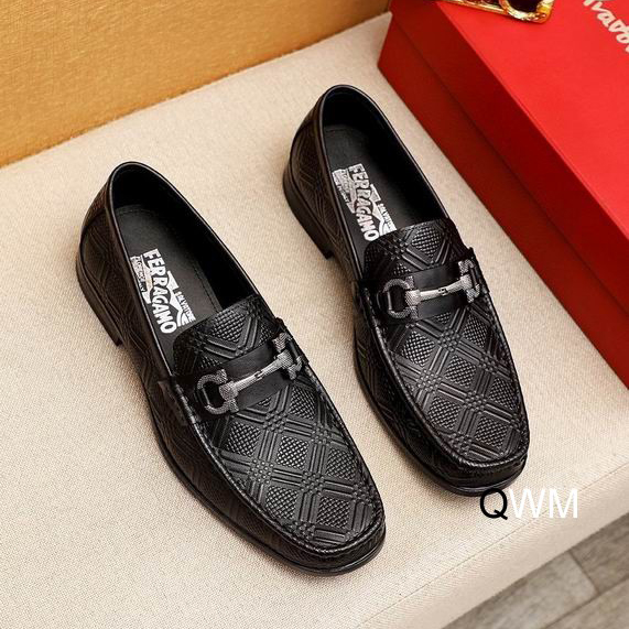 Ferragamo sz38-45 WM0834