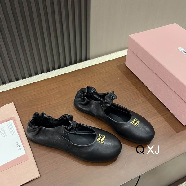 Prada sz35-40 XJ0801