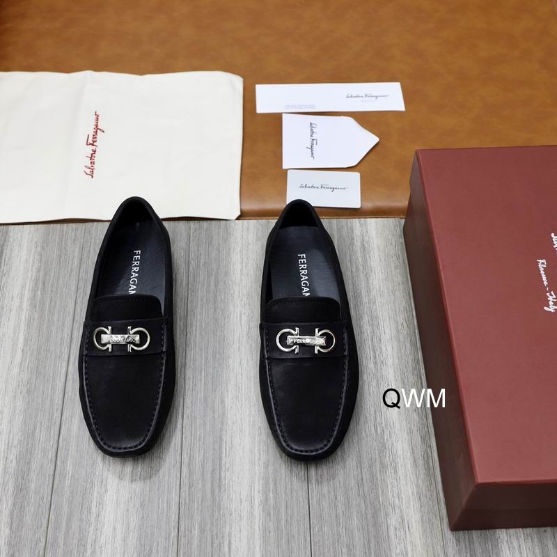 Ferragamo sz38-45 WM0861