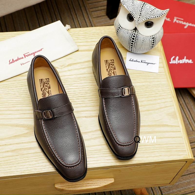 Ferragamo sz38-45 WM0664