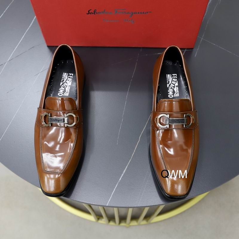Ferragamo sz38-45 WM0879