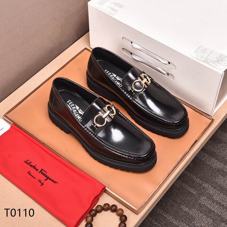 Ferragamo 男皮鞋 0322