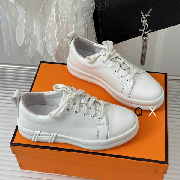 Hermes 女低帮 Ts
