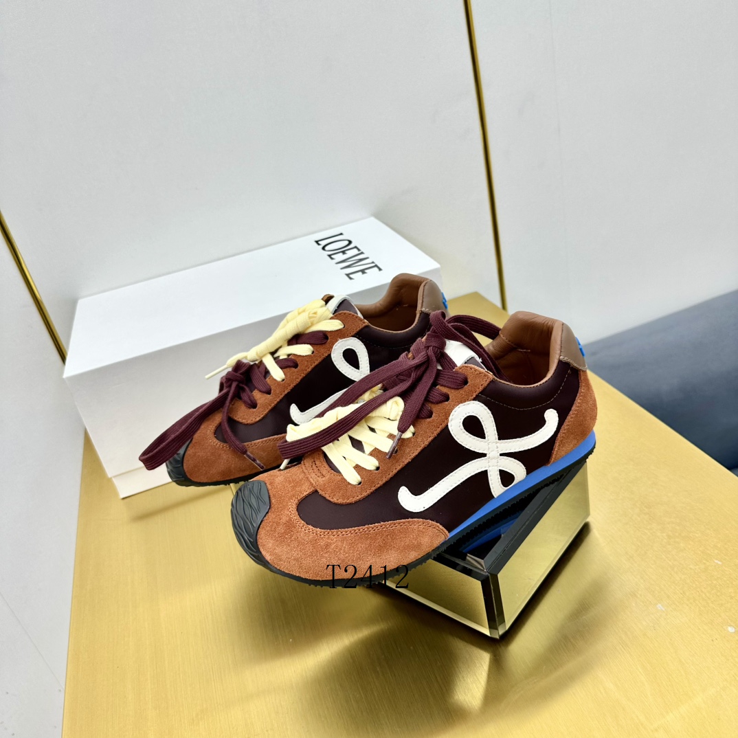 Loewe 男低帮鞋 1212